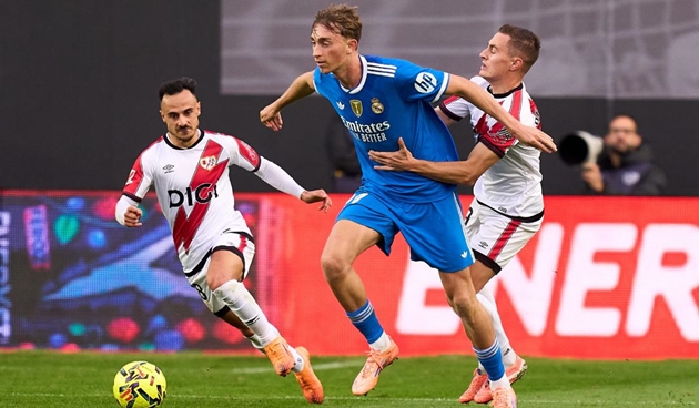 Dean Huijsen xứng đáng được ghi nhận nhiều hơn tại Real Madrid_6927f6b4582f4.jpeg