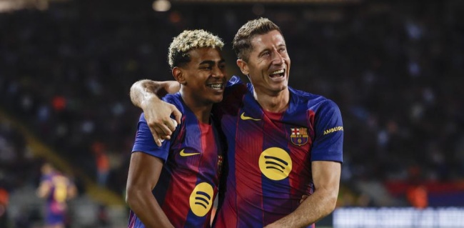 Flick ca ngợi Yamal, khẳng định Pedri là thủ lĩnh của Barca_6927ff4849c19.jpeg