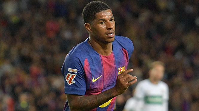 Hai mặt của Marcus Rashford tại Barcelona_6927f7664fde7.jpeg