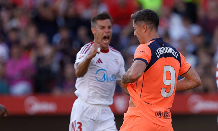 Lewandowski một tay nhấn chìm Barca_6927fe59920dd.jpeg