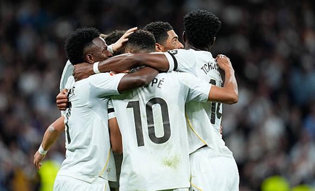 Mbappe lập cú đúp, Real dễ dàng đè bẹp Valencia_6927f8fd7eea4.jpeg