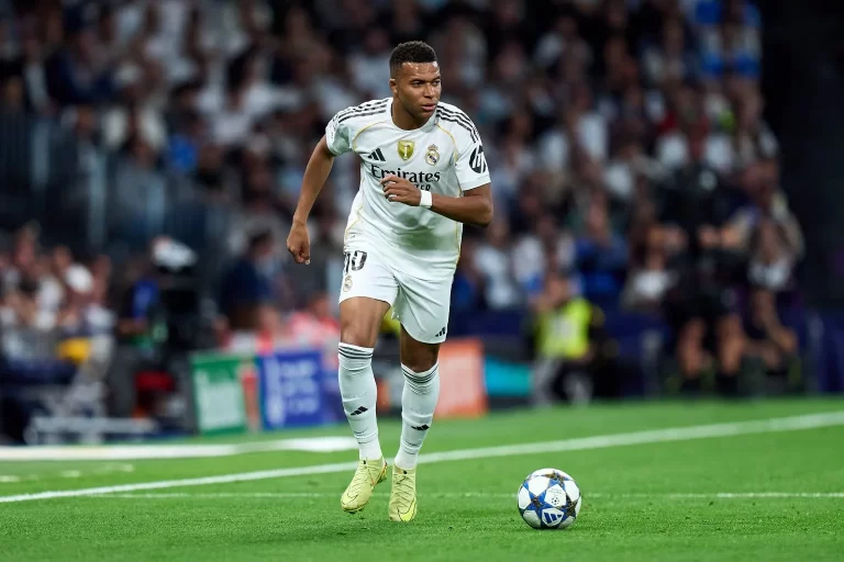 Mbappe tự tin Real Madrid sẽ có một mùa giải rực rỡ_6927f93496200.webp
