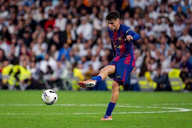 Pedri báo tin vui cho Barca, tiết lộ 3 cái tên ưa thích ở La Masia và châu Âu_6927f67260817.jpeg