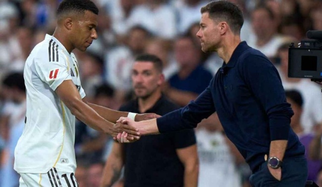 Real Madrid trước trận Levante: Mbappe cần người chia lửa; Lời cảnh báo đến Dean Huijsen_6928016eb8cc1.jpeg