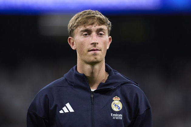 Real Madrid xác nhận Dean Huijsen chấn thương cơ dép_6927fd8f35169.jpeg
