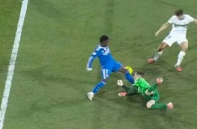 Vinicius bị chỉ ra lỗi trong bàn gỡ hòa của Bellingham_6927f4ebdf35d.jpeg