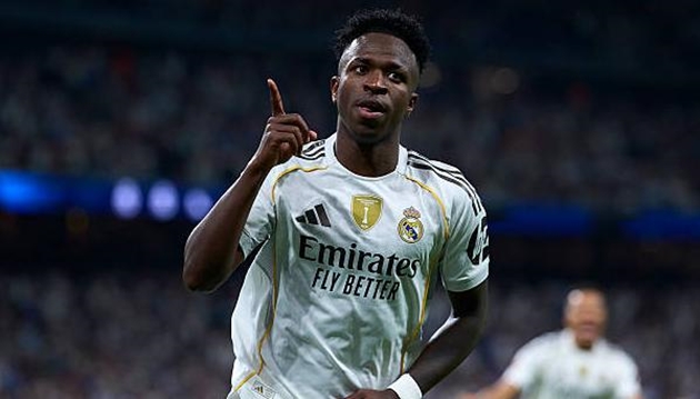 Vinicius giúp Real Madrid “thắp sáng” Bernabeu_6927fea592b9e.jpeg