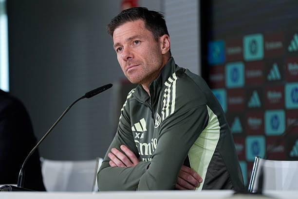 Xabi Alonso cảnh báo Real Madrid trước chuyến làm khách Elche_6927f50ff0e09.jpeg