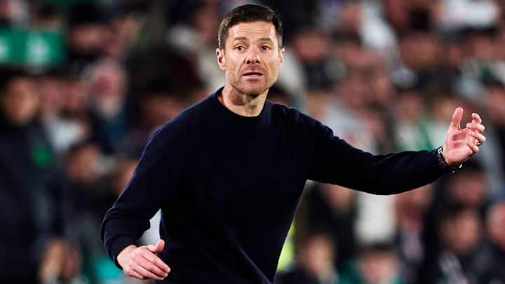 Xabi Alonso giải thích về quyết định chiến thuật kỳ lạ trước Elche_6927f4b8b97b4.jpeg