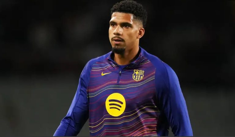 Barca chấp thuận để Ronald Araujo nghỉ thi đấu vô thời hạn_69523355e7f07.jpeg