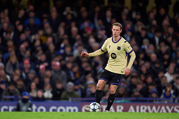 De Jong đá chính, Barcelona quyết thắng Osasuna để giữ ngôi đầu_695231b2518be.jpeg