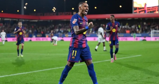 Hansi Flick chỉ trích FIFA Best XI, Raphinha bị loại gây tranh cãi_695230598ce1a.jpeg