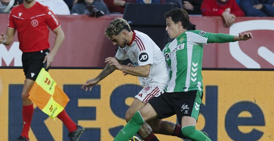 Lamine Yamal và Valentin Gomez: Cuộc so tài đỉnh cao giữa hai ngôi sao trẻ_6952326a33421.jpeg