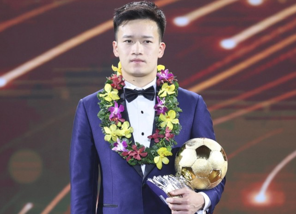 Lộ diện Quả bóng vàng Việt Nam 2025: Giá trị cũ trước thử thách của ‘làn sóng’ mới_695232f40969b.png