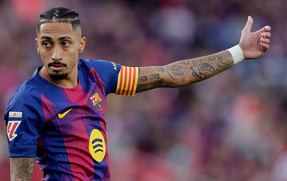 Raphinha rực sáng ngày tái xuất: “Nhạc trưởng” giúp Barcelona ngược dòng_6952339f951d3.jpeg