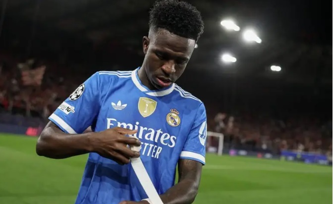 Tương lai Vinicius tại Real: Mâu thuẫn với Xabi Alonso và 4 kịch bản định đoạt_695233ea29a27.jpeg