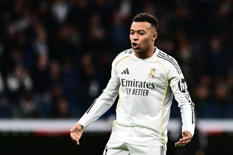 Xabi Alonso khen Mbappe phá kỷ lục Ronaldo_6952303965d7e.jpeg