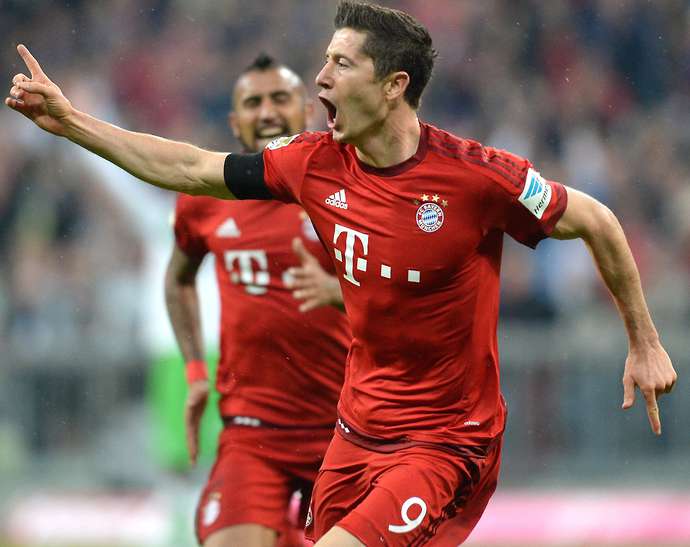 10 cầu thủ vĩ đại nhất thập kỷ qua: Barca – Real thống trị_695c9dd5c4489.jpeg