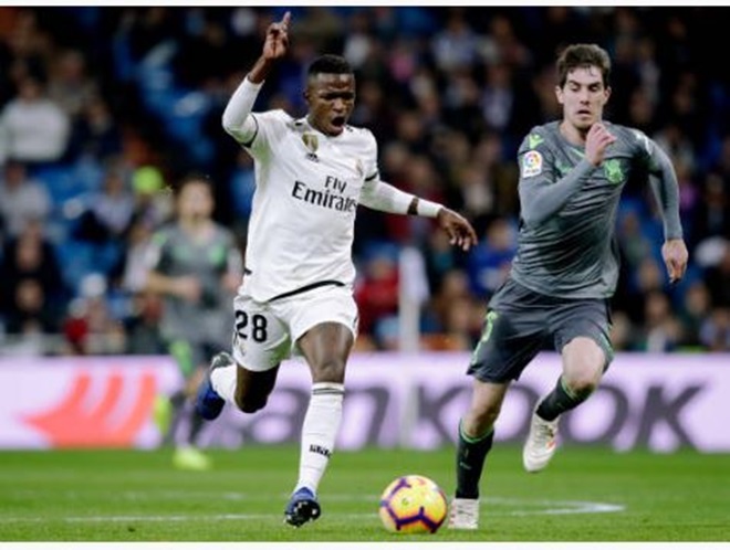 4 điểm nhấn Real Madrid 0-2 Real Sociedad: Thủ tan nát, Benzema “mất tích”_695ce86fe3a42.jpeg