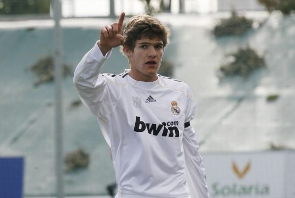 5 cầu thủ chỉ ra sân 1 trận trong màu áo Real Madrid_695c37c0dbdc0.jpeg