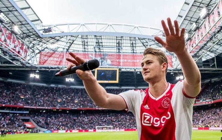 5 cầu thủ giúp Barcelona xưng bá trời Âu: Thủ lĩnh trong mơ của United_695cd4c97ec17.jpeg