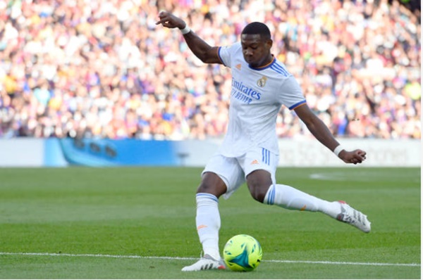 5 điểm nhấn Barca 1-2 Real: Giá trị của Alaba; Án sa thải đợi Koeman?_695c527566bc0.jpeg