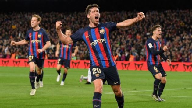5 điểm nhấn Barcelona 2-1 Real Madrid: Ngã ngũ; Lời khẳng định của De Jong_695c23b043882.jpeg