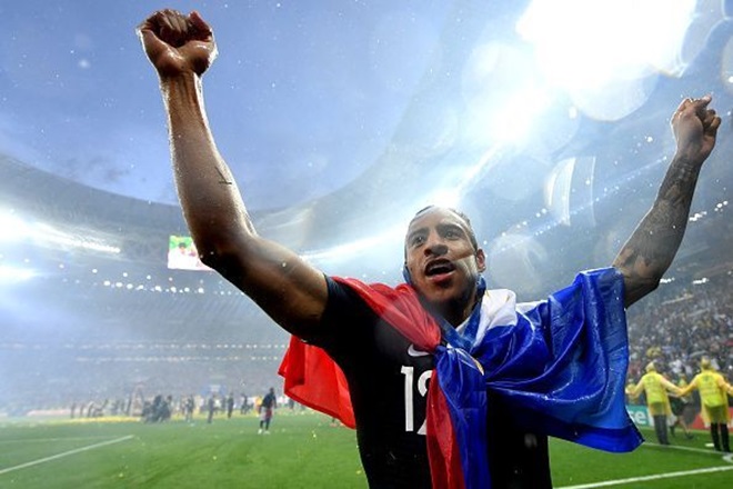 5 ngôi sao sẵn sàng đánh bật Rakitic khỏi Barcelona_695cee2bd5847.jpeg