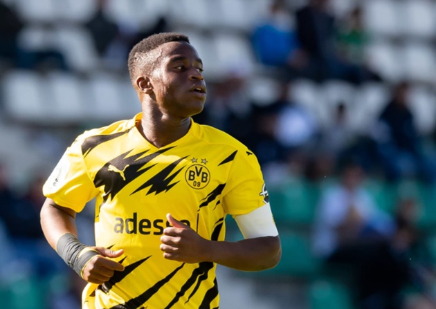 8 sao trẻ tên tuổi chào đời sau khi Messi ra mắt Barca_695c0cb881ef6.jpeg