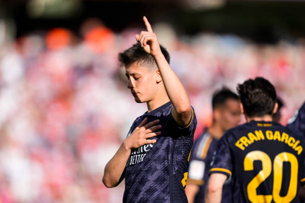 Ancelotti: “Cậu ấy có tài năng bẩm sinh”_695bd3e21ff37.jpeg