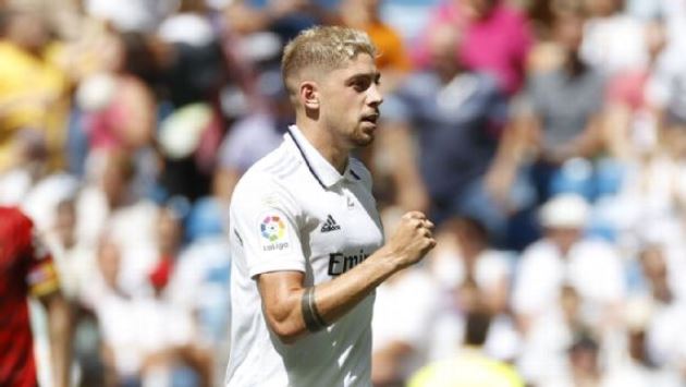 Ancelotti nêu tên tiền vệ có thể vượt trình Gerrard_695c3500d3706.jpeg