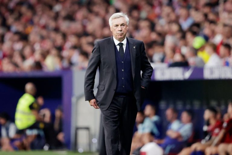 Ancelotti phản ứng khi Simeone đi thẳng vào đường hầm_695c368c05274.jpeg