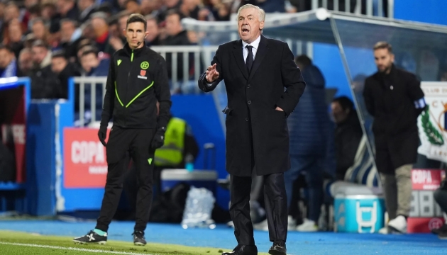 Ancelotti và bài toán khó: Real Madrid chưa thể vượt trội trước Atletico và Barcelona_695b913485454.jpeg