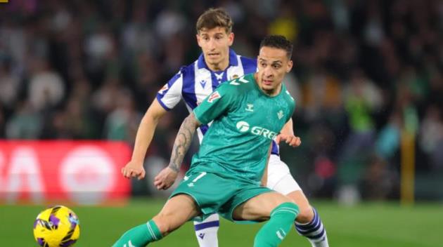 Antony lập siêu phẩm, mang về quả penalty, kiến tạo cho Real Betis_695b8edaae640.jpeg