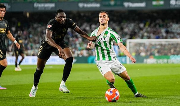 Antony nổ súng, Betis bị Valencia cầm chân trên sân nhà_695b78a0472f1.jpeg