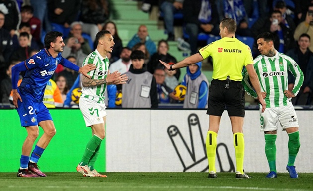 Antony tạo nên kịch bản siêu điện ảnh tại La Liga_695b8d49ded44.jpeg