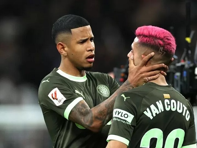 Ẩu đả trên sân tập, 2 cầu thủ Girona nhập viện_695bd90fc387c.jpeg