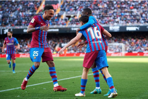 Bàn thắng gây tranh cãi của Aubameyang_695c474255801.png