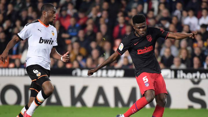 “Bàng hoàng” vì mất Partey, Simeone tìm đến “bom xịt” của Inter Milan_695c6c365856e.jpeg