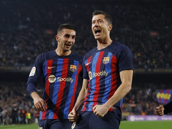 Barca kiếm gần 100 triệu euro tiền thưởng vô địch La Liga_695c1fe84be75.jpeg