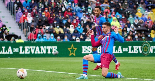 Barca lội ngược dòng, người hùng khẳng định sự thật dưới thời Xavi_695c45d3a47f5.jpeg