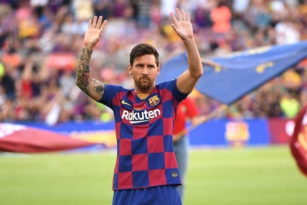 Barca muốn tái ngộ Messi, Pique chỉ trích_695c1e0cbef76.jpeg