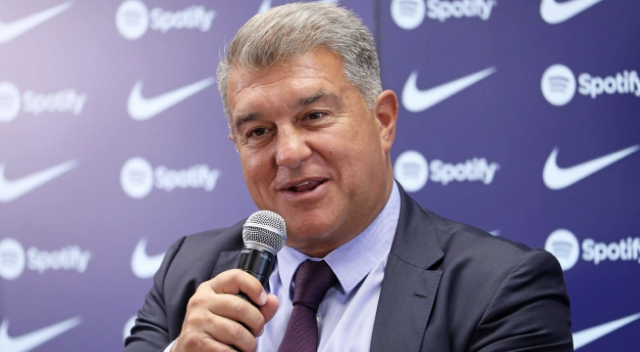 Barca tiếp tục kiếm 400 triệu euro nhờ bán bản quyền_695c3ae113712.png