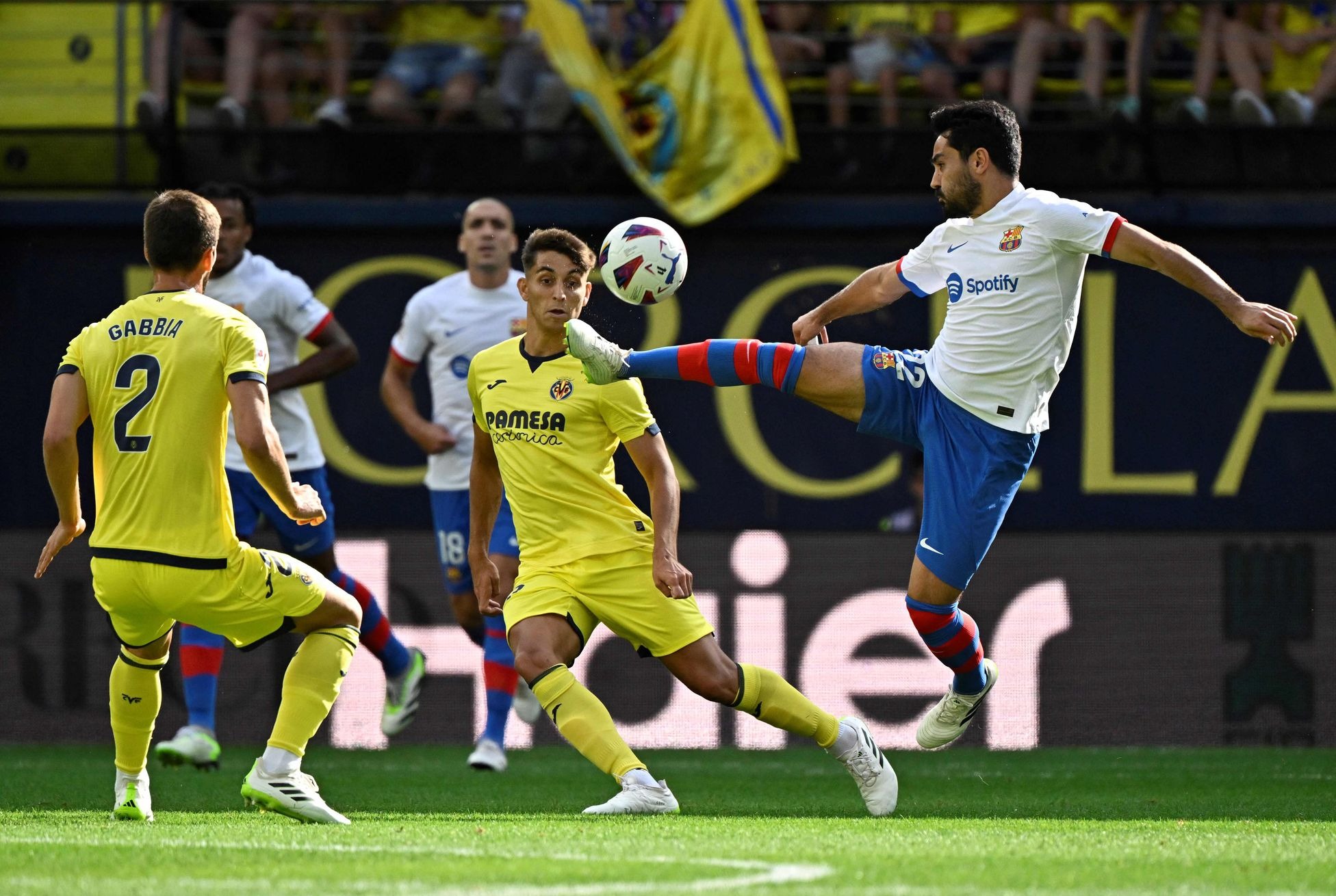 Barca và Villarreal rượt đuổi tỷ số trong trận cầu 7 bàn_695c1b953e8f4.jpeg