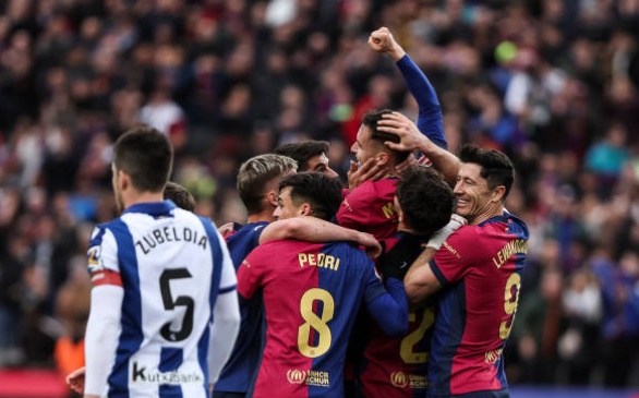 Barcelona 4-0 Sociedad: Bước ngoặt thẻ đỏ; Áp đảo toàn diện_695b8c43c6ef9.jpeg