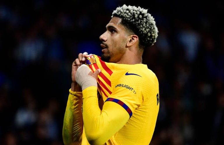 Barcelona đàm phán với hậu vệ 70 triệu euro_695c103939ba9.jpeg