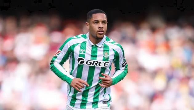 Barcelona đụng Real Betis, HLV Hansi Flick gửi thông điệp đến Vitor Roque_695ba16f1297c.jpeg