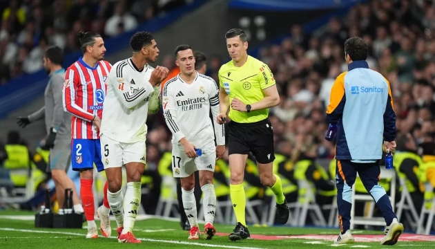 Bellingham văng tục với trọng tài, Real Madrid hòa thất vọng Atletico_695b922397539.jpeg