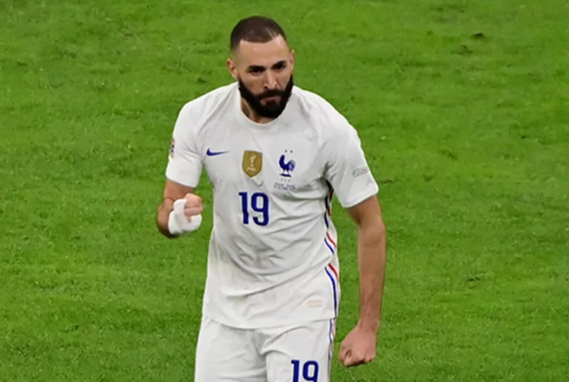 Benzema khẳng định El Clasico vẫn đặc biệt dù không có Messi_695c53661e117.png