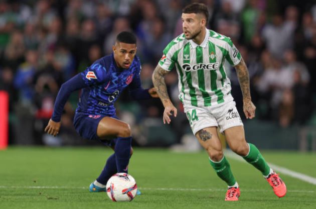 Betis 1-0 Atletico: Thảm họa nhà vô địch thế giới; Tân binh mờ nhạt_695bab75aa405.jpeg